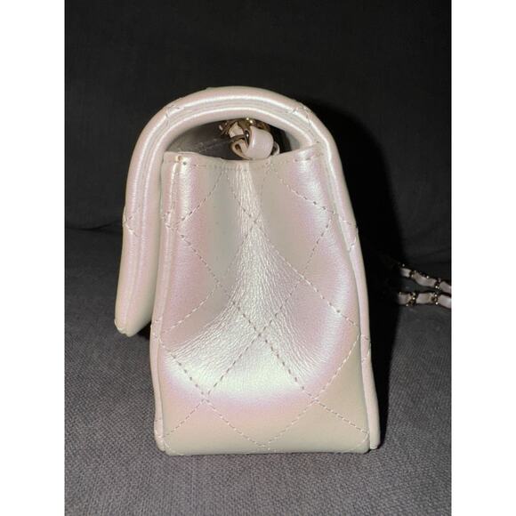 Chanel 21S Iridescent White Mini Flap Rectangle CC Quilted Chain Crossbody Bag - Picture 15 of 16